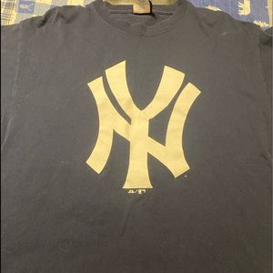 New York Yankees Mickey Mantle Shirt
